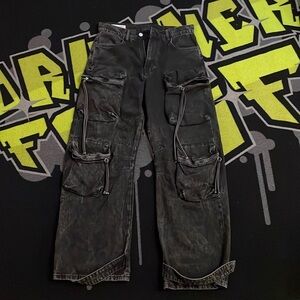 Black cargo pants size 32